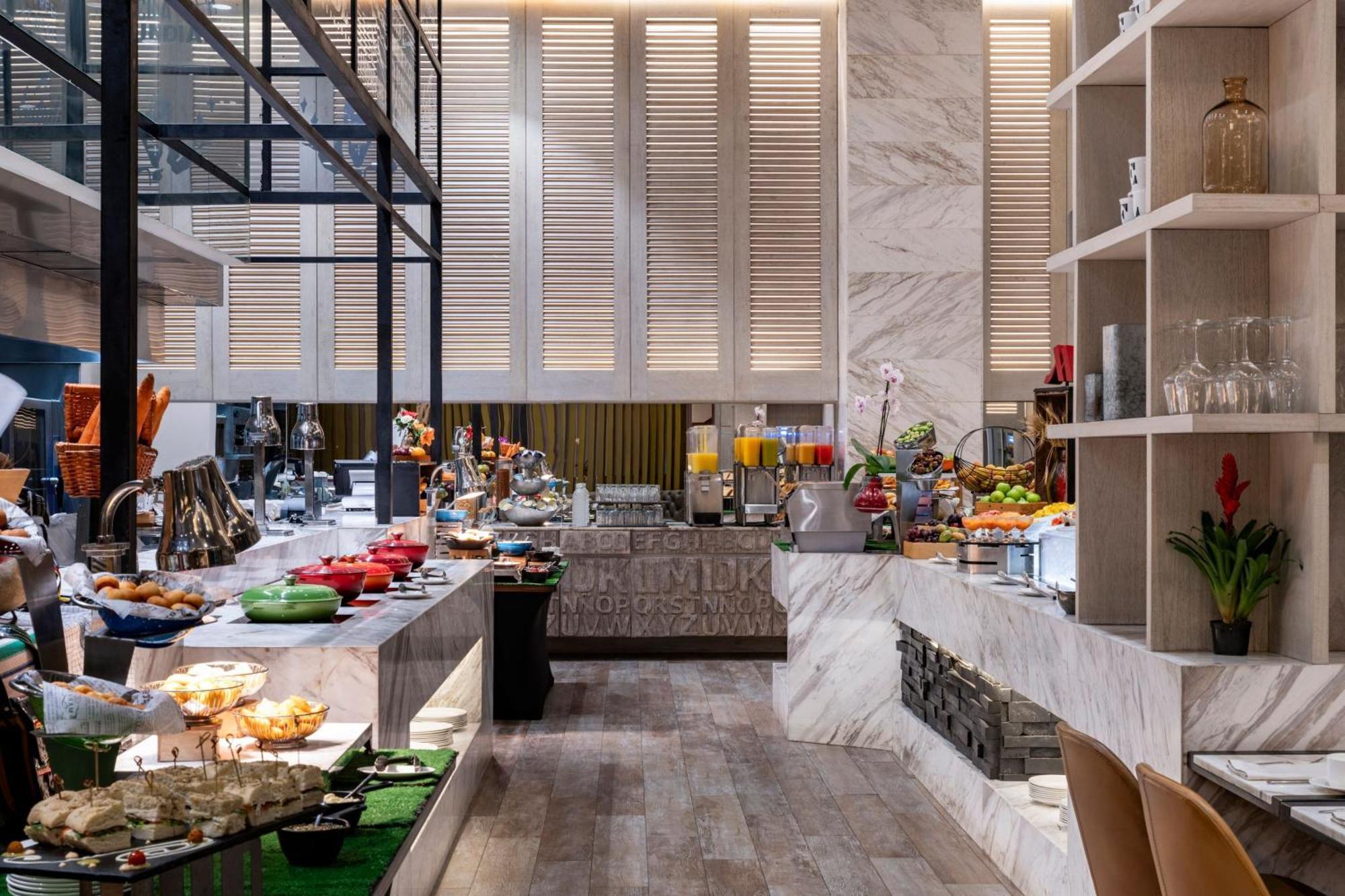 Medellin Marriott Hotel Екстер'єр фото