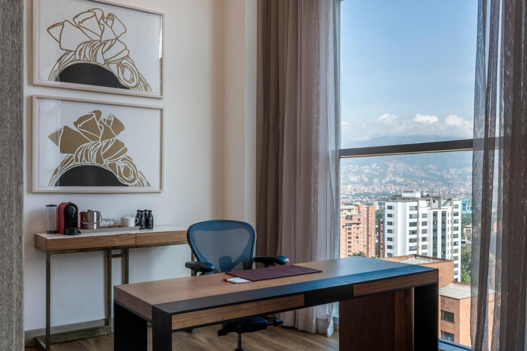 Medellin Marriott Hotel Екстер'єр фото